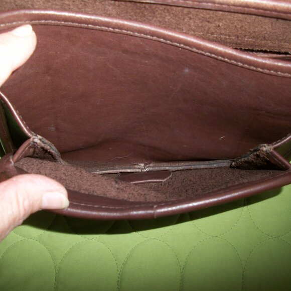 Vintage Coach 9145 Legacy Studio Flap Brown Bag - Picture 15 of 16